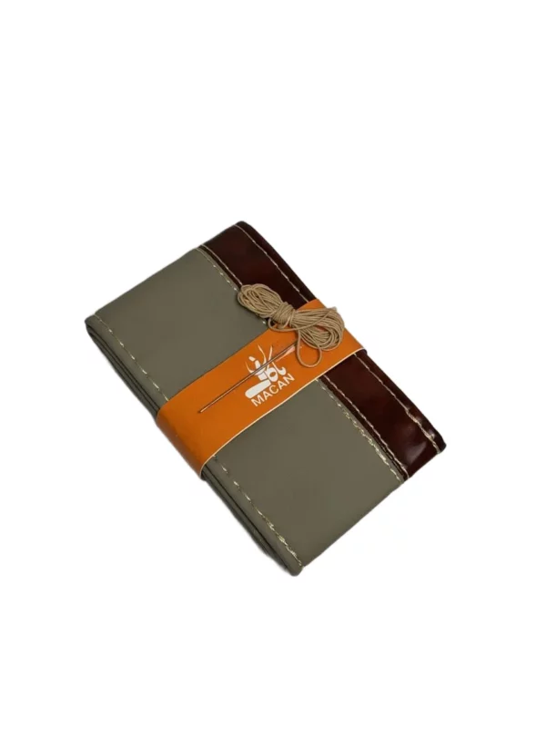 دور فرمان کرم با نوار طرح چوب طرح کلاسیک